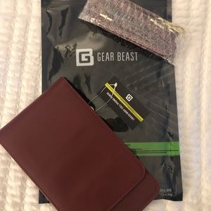 Crossbody cell phone purse